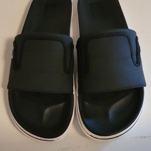 Mens Vans slide ons